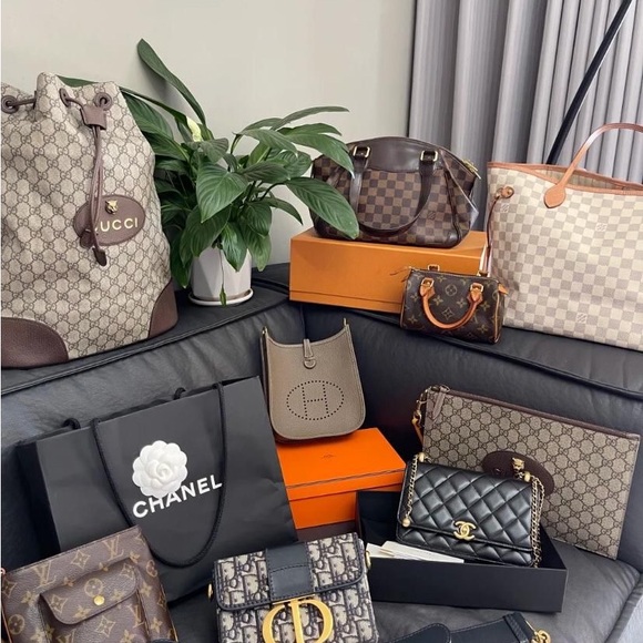 LUXURY LISTING New, Vintage and Gently Used Excellent Condition New Merchandise! - Picture 2 of 15